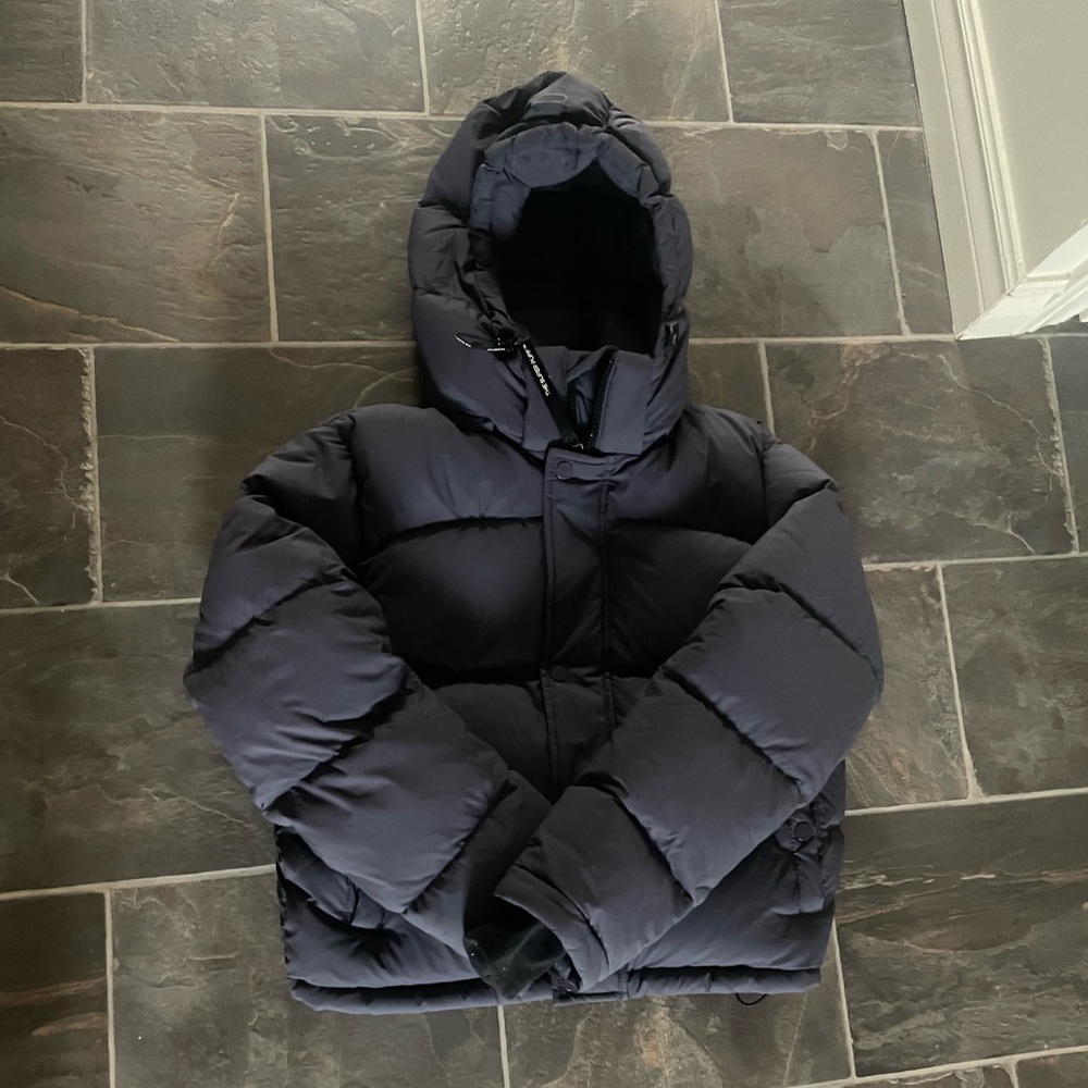 Aritzia Navy Puffer Jacket